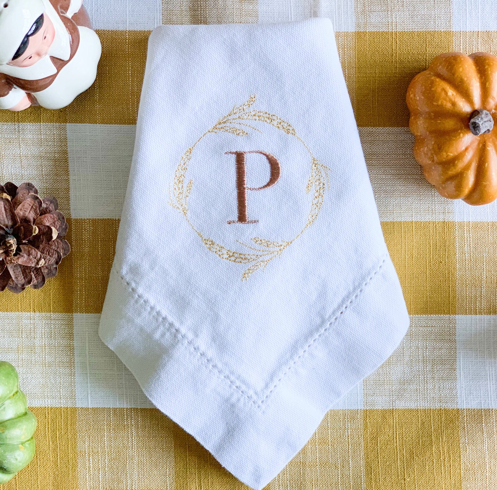 Leaf Wreath Monogrammed Embroidered Cloth Napkins - Set of 4 napkins